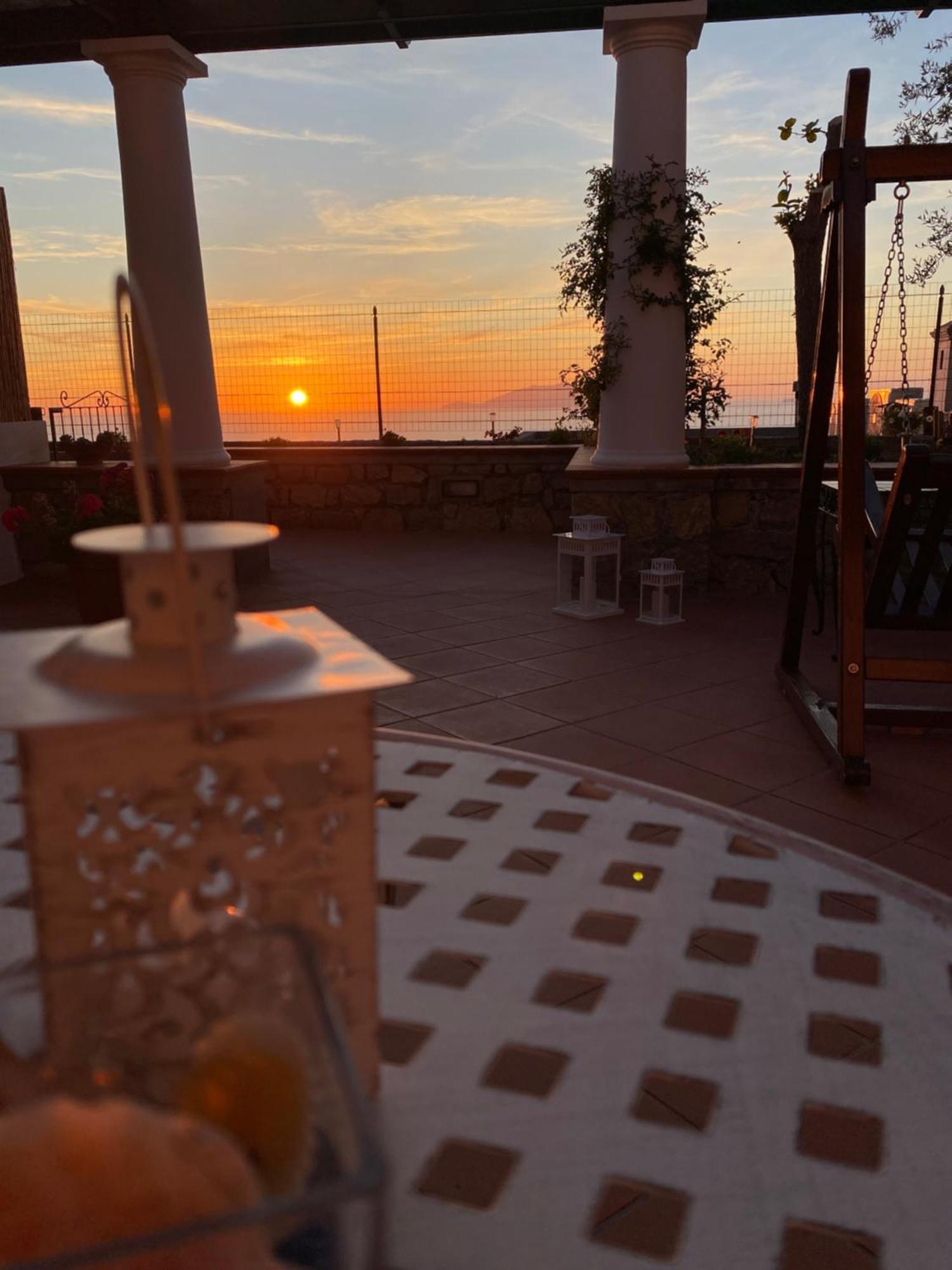 B&B La Ciammurrella อนากาปรี ภายนอก รูปภาพ