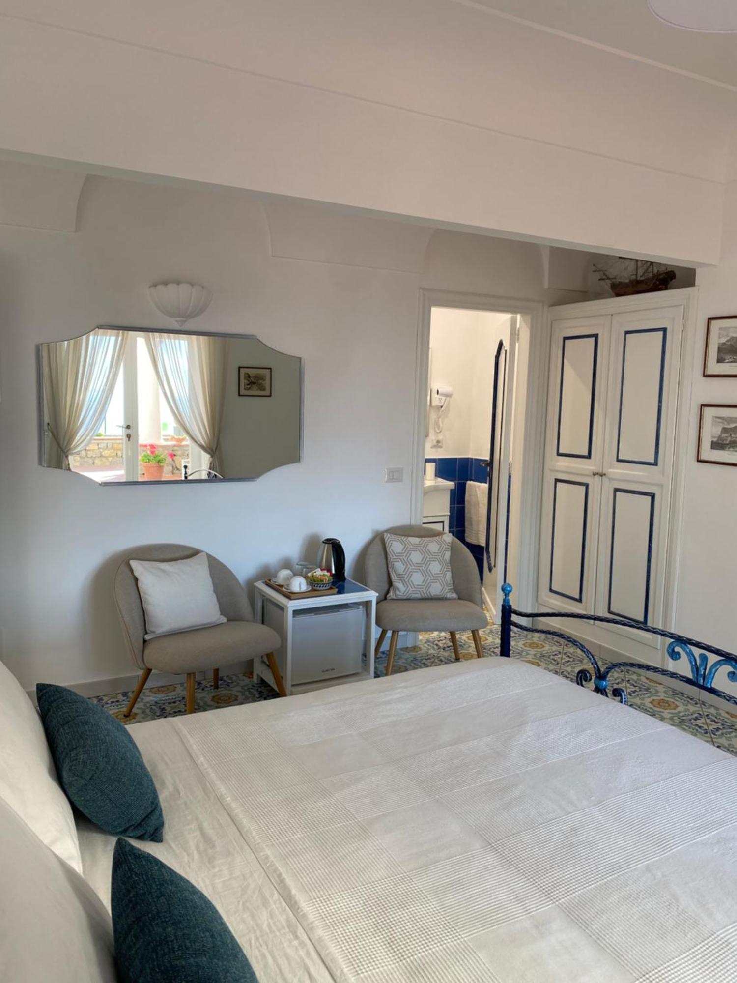 B&B La Ciammurrella อนากาปรี ภายนอก รูปภาพ